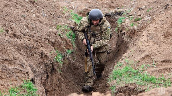 Министр обороны Швеции призвал Украину готовиться к конфликту на истощение<br />
