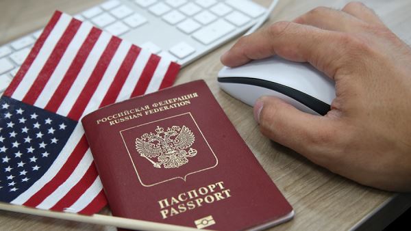 Рябков отметил важность взвешенного ответа США на невыдачу виз<br />

