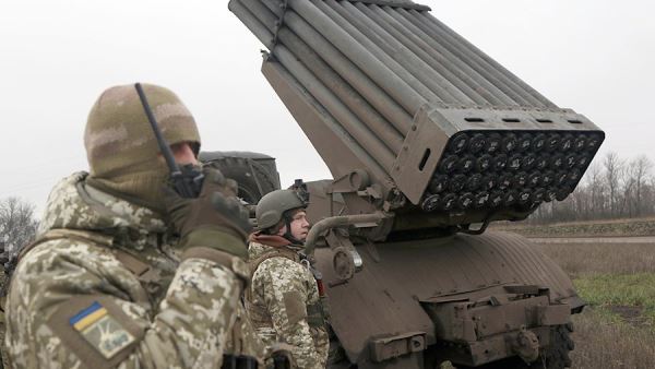 ВСУ выпустили по Донецку 10 снарядов из РСЗО<br />
