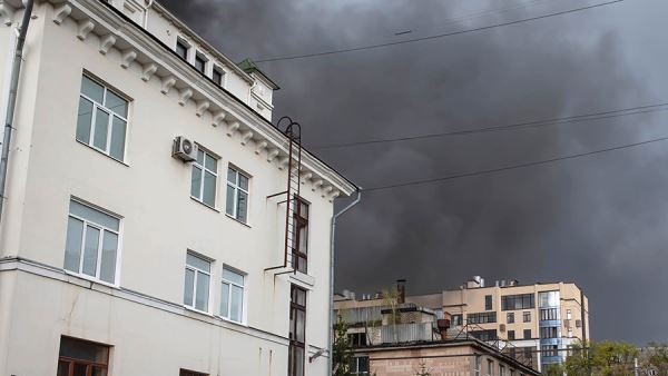 СМИ сообщили о взрывах в Харьковской области<br />
